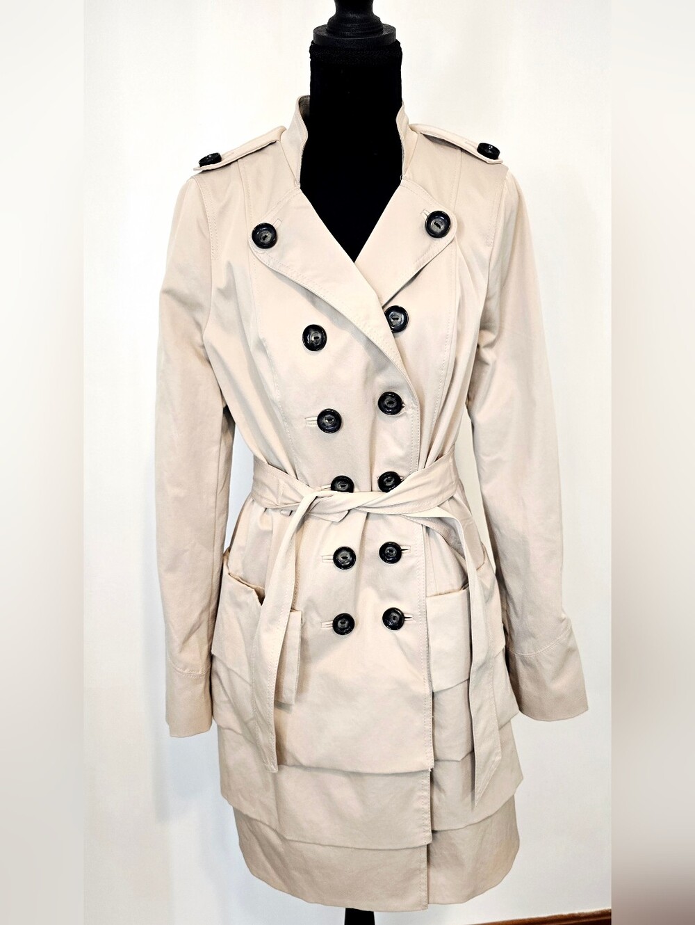 Anthropologie Idra Beige Belted Tiered Trench Coat Classic Chic Luxury Jacket - Picture 4 of 10